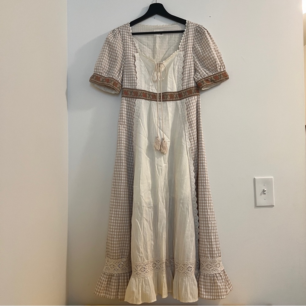 Vintage Ivory & Light Brown Gingham Check Lace Dress